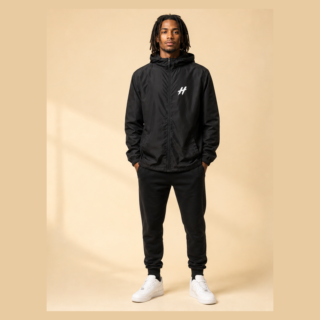 HESY windbreaker - model front